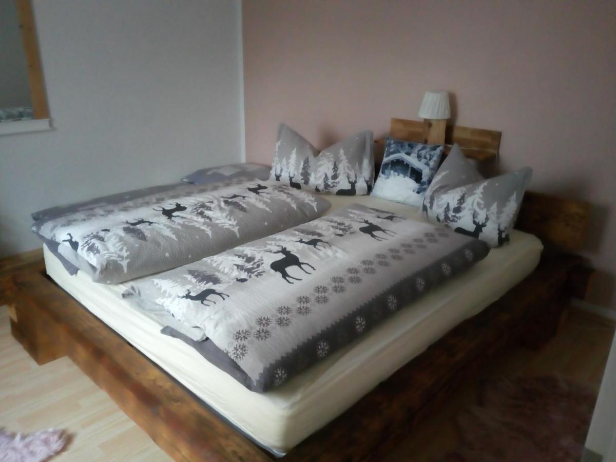 Ferienwohnung Doehlerwald คลินเงนธาล ภายนอก รูปภาพ